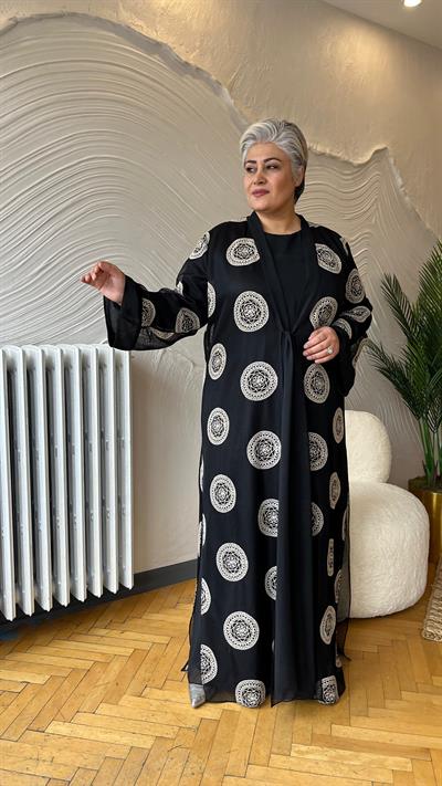 Selma Büyük Beden Nakış İşlemeli İçli Dışlı Takım