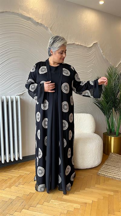 Selma Büyük Beden Nakış İşlemeli İçli Dışlı Takım