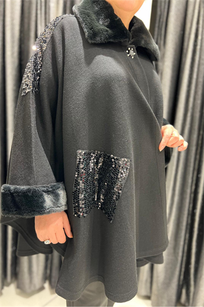 Selma Büyük Beden Omuz Payetli Kürk Yaka Panço