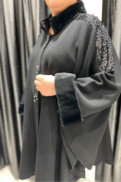 Selma Büyük Beden Omuz Payetli Kürk Yaka Panço