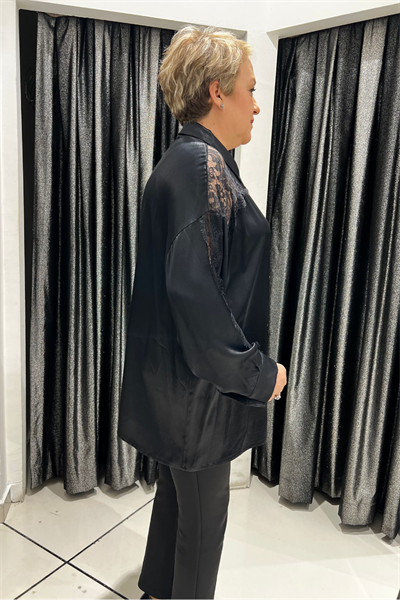 Selma Büyük Beden Parlak Saten Gömlek – Dantel Detaylı