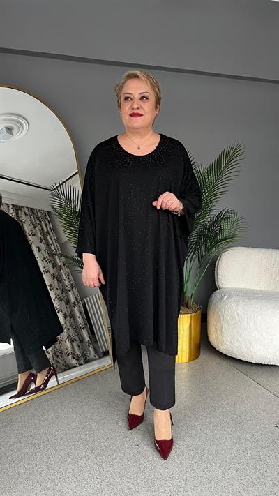 Selma Büyük Beden Parlak Taş İşlemeli Tunik