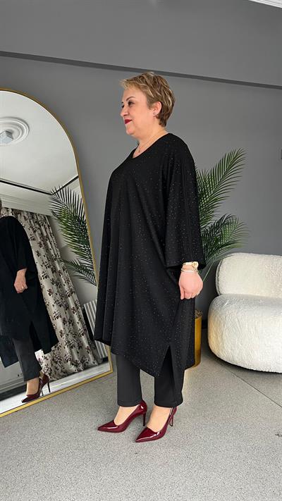 Selma Büyük Beden Parlak Taş İşlemeli Tunik