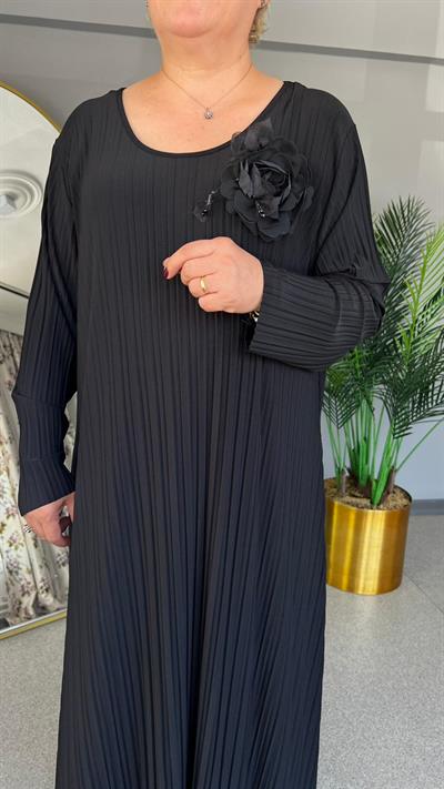 Selma Büyük Beden Plise Detaylı Uzun Elbise