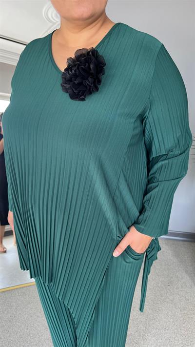 Selma Büyük Beden Plise Rahat Likralı Takım