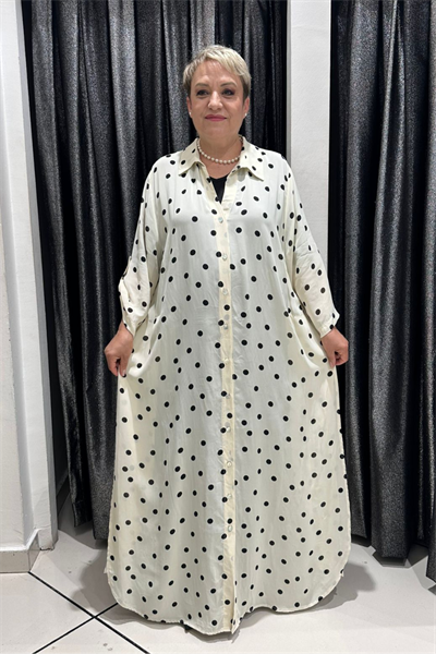 Selma Büyük Beden Puantiye Desenli Altlı Üstlü Takım