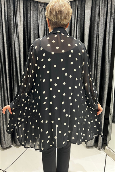 Selma Büyük Beden Puantiyeli Asimetrik Gömlek