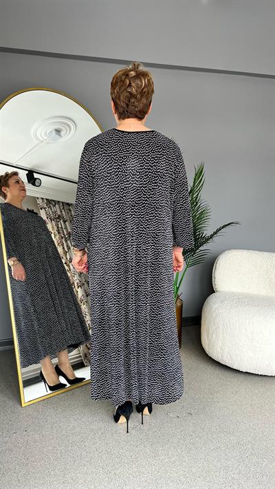 Selma Büyük Beden Puantiyeli Elbise