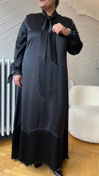 Selma Büyük Beden Püsküllü Saten Elbise