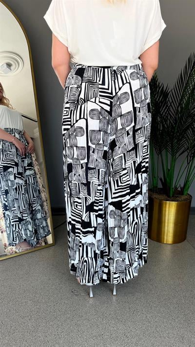 Selma Büyük Beden Rahat Kesim Desenli Pantolon