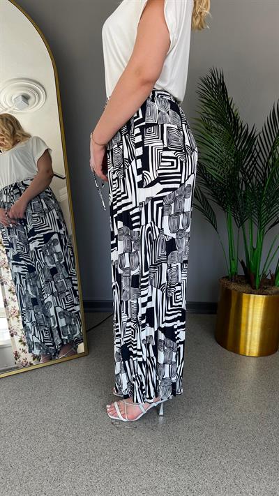 Selma Büyük Beden Rahat Kesim Desenli Pantolon