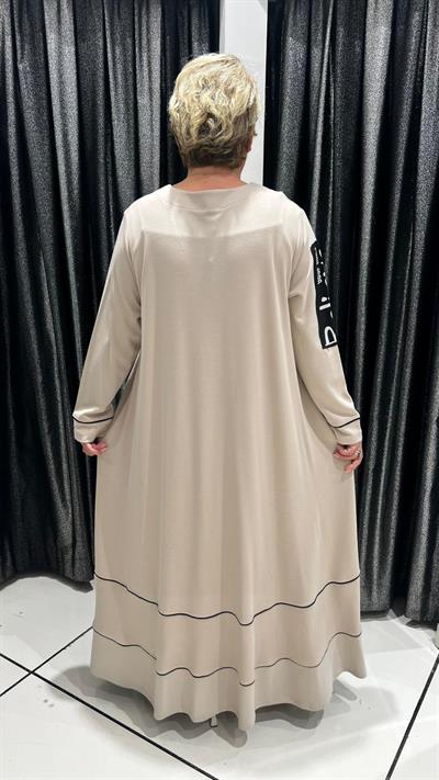 Selma Büyük Beden Rahat Kesim Yazılı Elbise