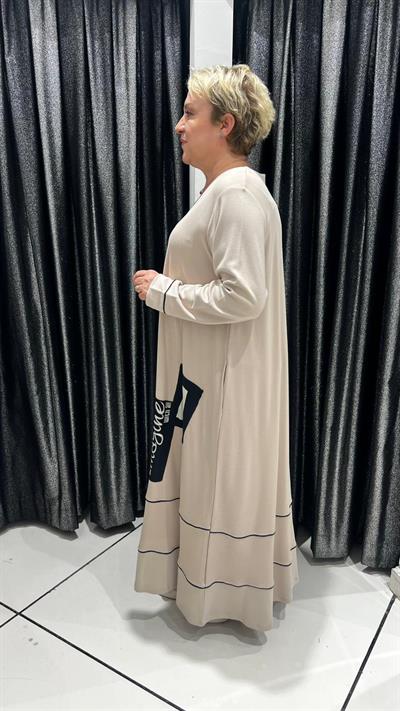 Selma Büyük Beden Rahat Kesim Yazılı Elbise