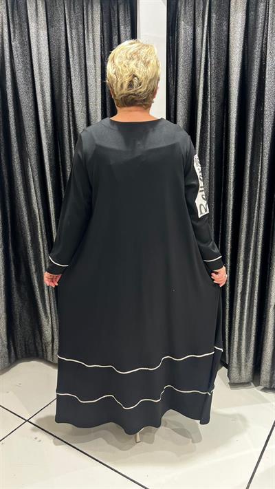 Selma Büyük Beden Rahat Kesim Yazılı Elbise