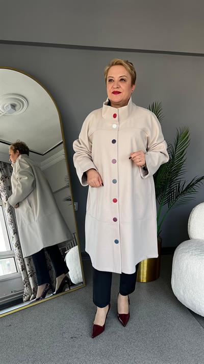 Selma Büyük Beden Renkli Düğmeli Kaban