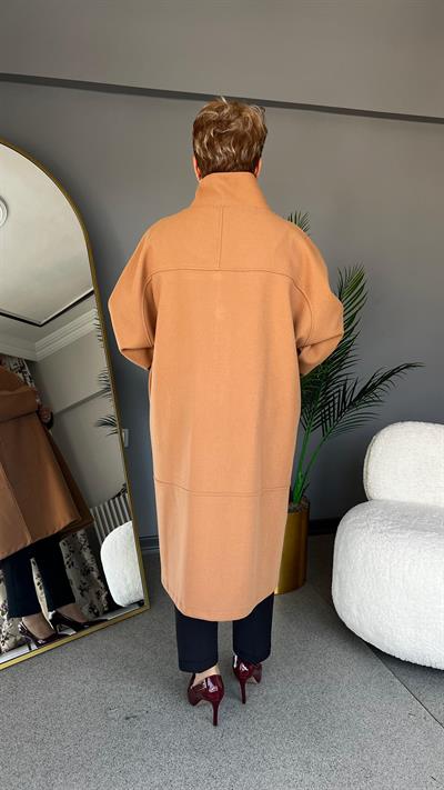 Selma Büyük Beden Renkli Düğmeli Kaban