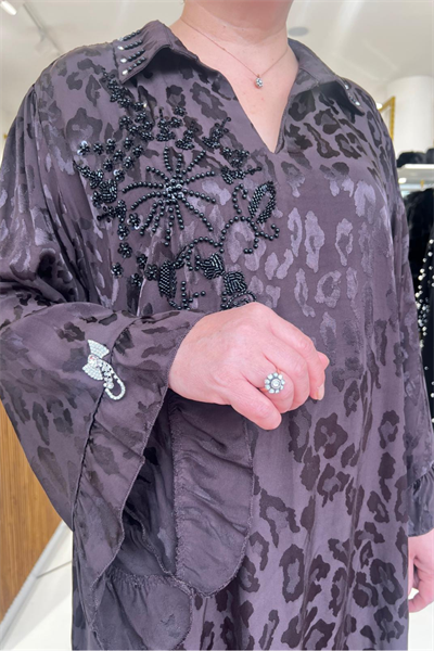 Selma Büyük Beden Saten Boncuk İşlemeli Şık Elbise