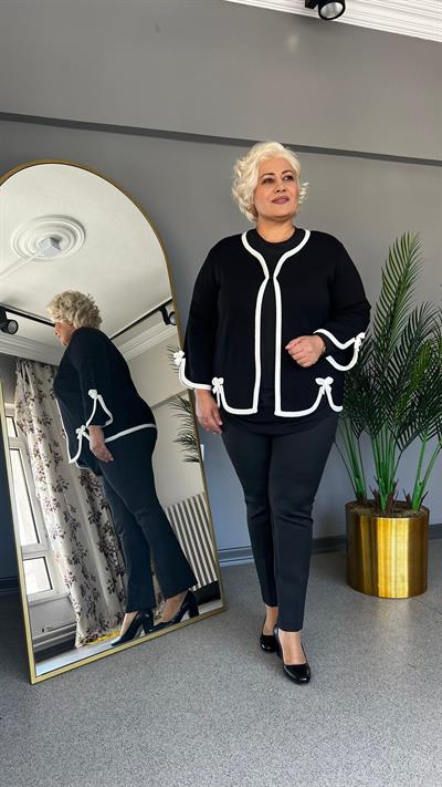 Selma Büyük Beden Şerit Detaylı Hırka