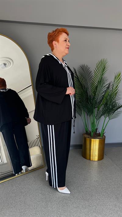 Selma Büyük Beden Şerit Detaylı Takım