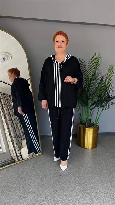 Selma Büyük Beden Şerit Detaylı Takım