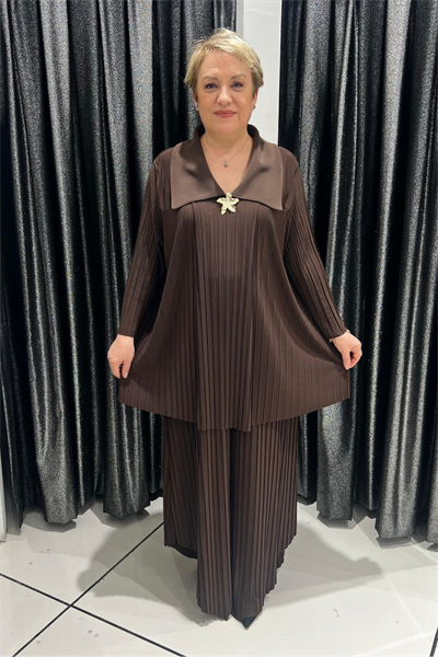 Selma Büyük Beden Şık Alt Üst Pileli Takım