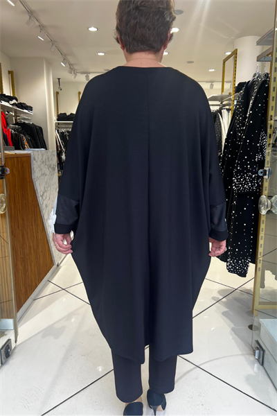 Selma Büyük Beden Siyah Çiçek Aplikeli Elbise