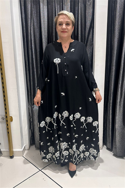 Selma Büyük Beden Siyah Çiçek Desenli Düğmeli Elbise