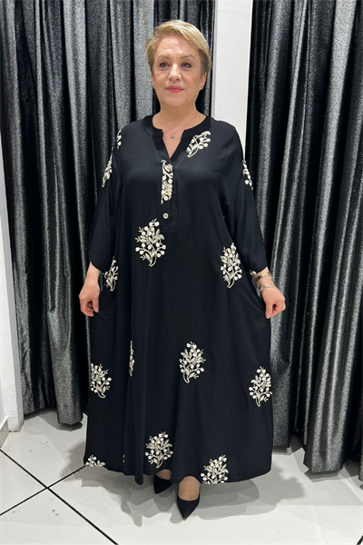 Selma Büyük Beden Siyah Çiçek İşlemeli Elbise