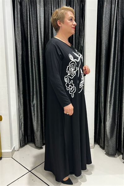 Selma Büyük Beden Siyah Çizgisel Gül Desenli Elbise