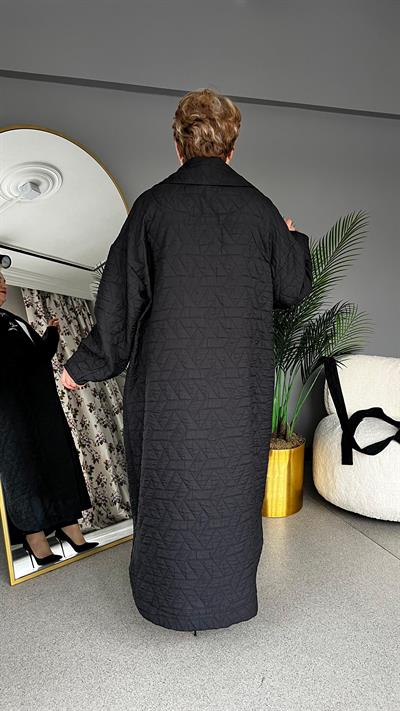 Selma Büyük Beden Siyah İşlemeli Pardesü