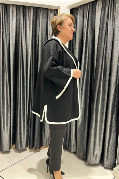 Selma Büyük Beden Siyah Kapüşonlu Biyeli Hırka