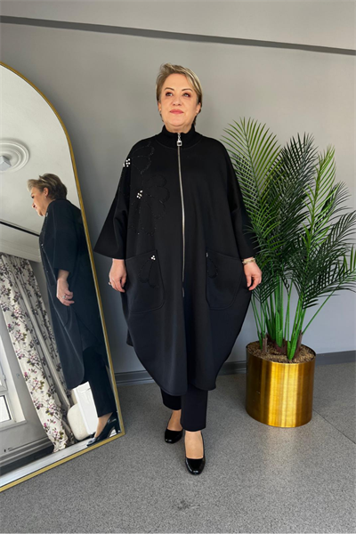 Selma Büyük Beden Siyah Taş İşlemeli Panço/Hırka