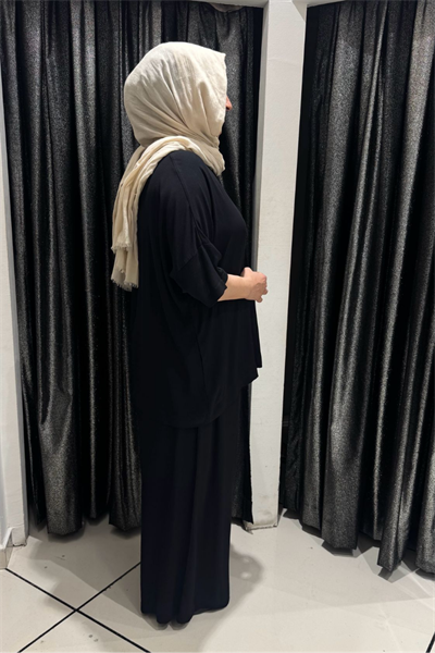 Selma Büyük Beden Siyah Yaprak Desenli Takım