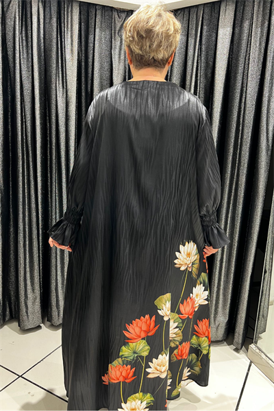 Selma Büyük Beden Siyah Zarif Çiçekli Elbise