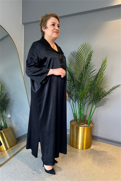 Selma Büyük Beden Taş İşlemeli Saten Elbise