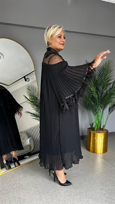 Selma Büyük Beden Taşlı Pliseli Elbise