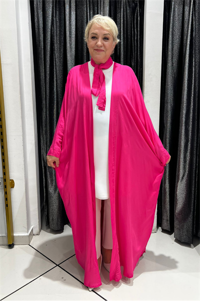 Selma Büyük Beden Tavus Kuşu Desenli Kimono