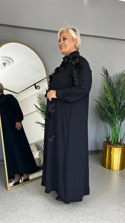 Selma Büyük Beden Üç Boyutlu Çiçekli Elbise