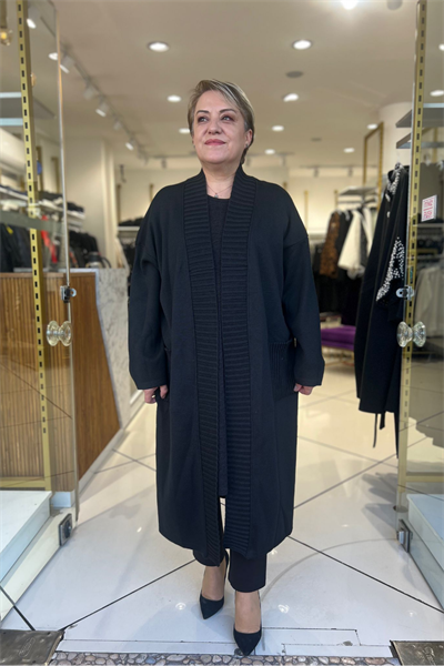 Selma Büyük Beden Uzun Düz Kesim Hırka