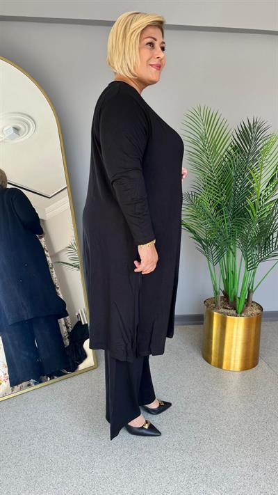 Selma Büyük Beden Uzun Kollu Rahat Kesim Astarsız İçlik Elbise