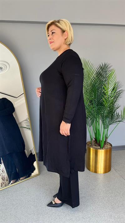 Selma Büyük Beden Uzun Kollu Rahat Kesim Astarsız İçlik Elbise