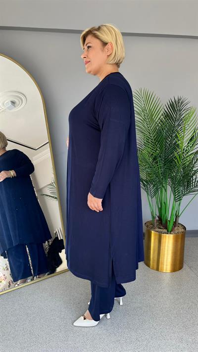 Selma Büyük Beden Uzun Kollu Rahat Kesim Astarsız İçlik Elbise