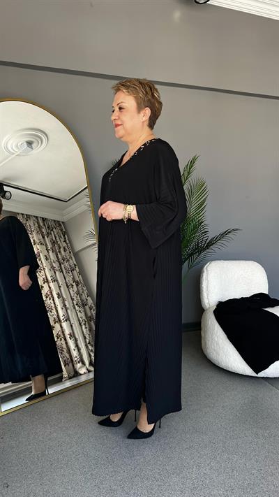 Selma Büyük Beden V Yaka Elbise