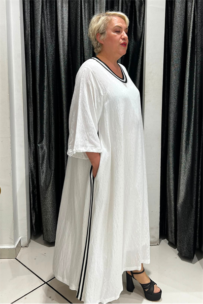 Selma Büyük Beden V Yaka Şerit Detaylı Elbise