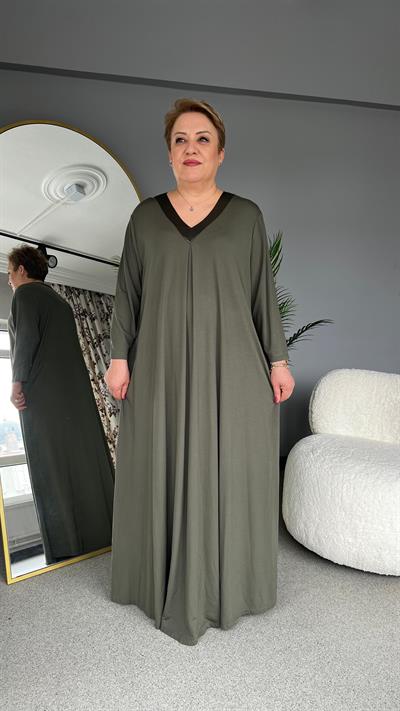 Selma Büyük Beden V Yakalı Elbise