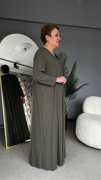 Selma Büyük Beden V Yakalı Elbise