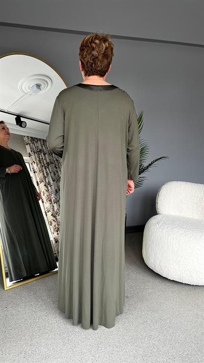 Selma Büyük Beden V Yakalı Elbise