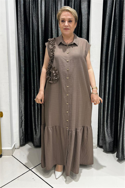 Selma Büyük Beden Volan Detaylı Düğmeli Jile Elbise
