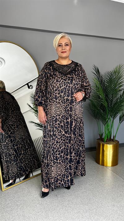 Selma Büyük Beden Yaka Dantel Leopar Elbise