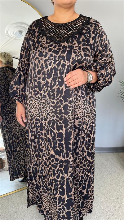 Selma Büyük Beden Yaka Dantel Leopar Elbise